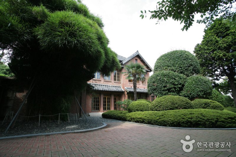 臨時首都紀念館(임시수도기념관)