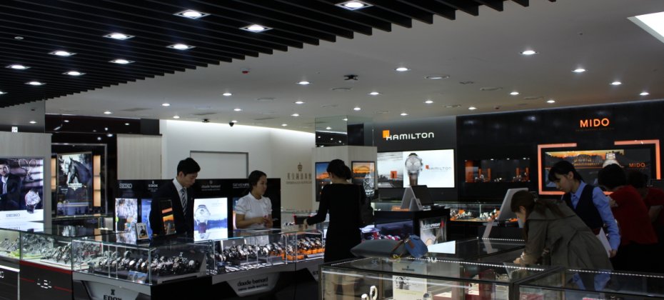 Entas免稅店 總店 (31/46)