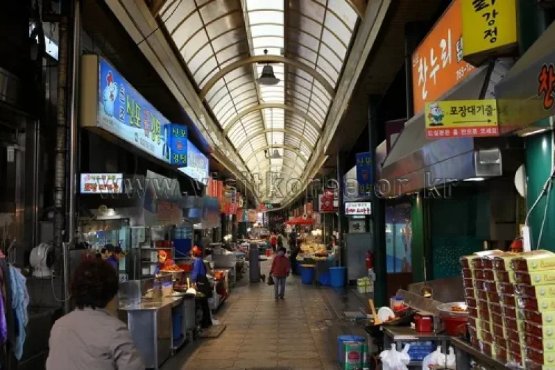 新浦國際市場 (1/12)