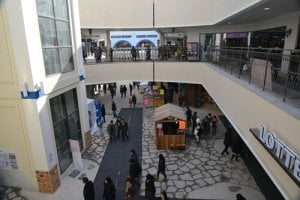 樂天名牌折扣購物中心東釜山店