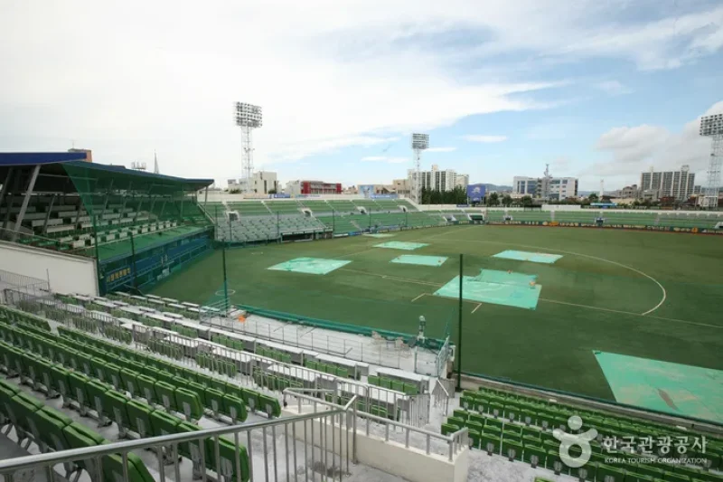 大邱市民運動場 (4/10)