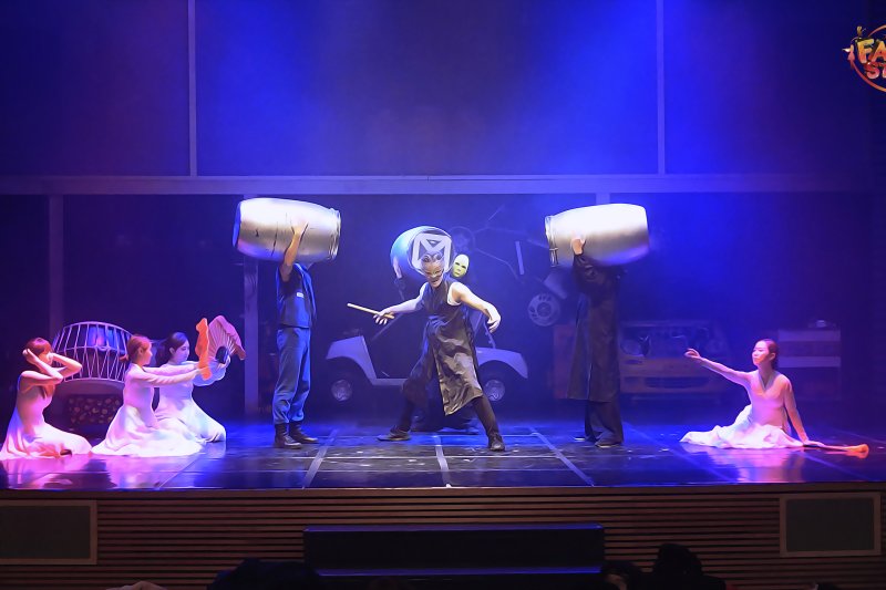 Music Performance Fanta-Stick (13/13)