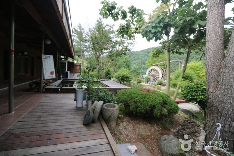 松天花園