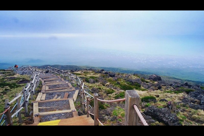 漢拏山城板嶽