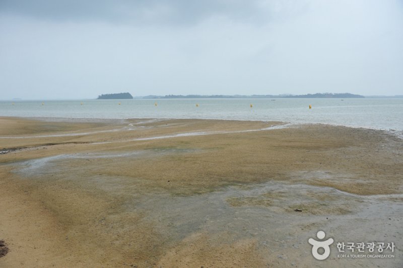 鋸頭海水浴場 (2/6)