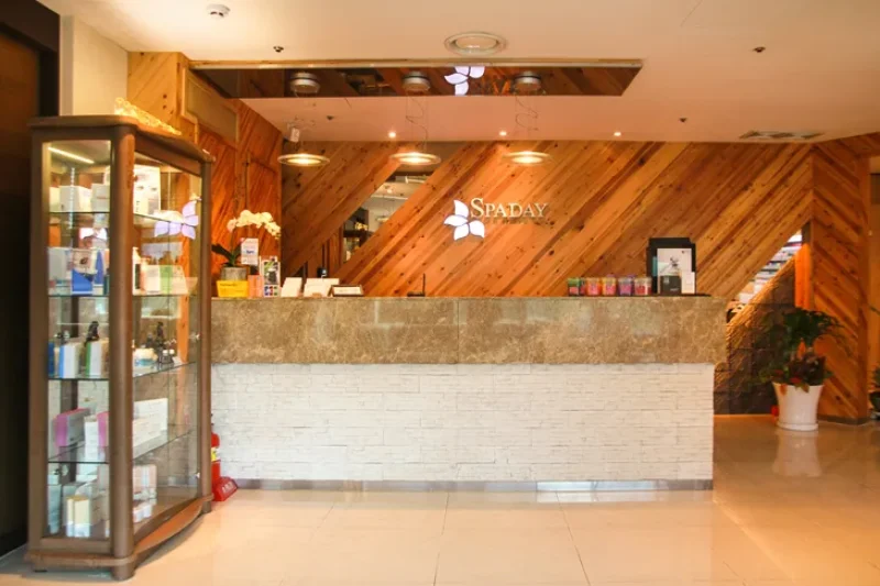 SPADAY 漢南店 (2/85)
