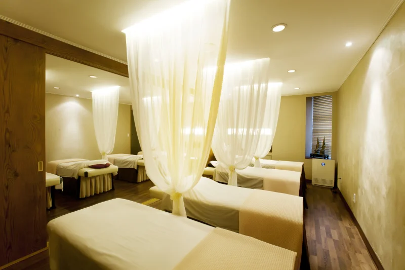 SPADAY 漢南店 (33/85)