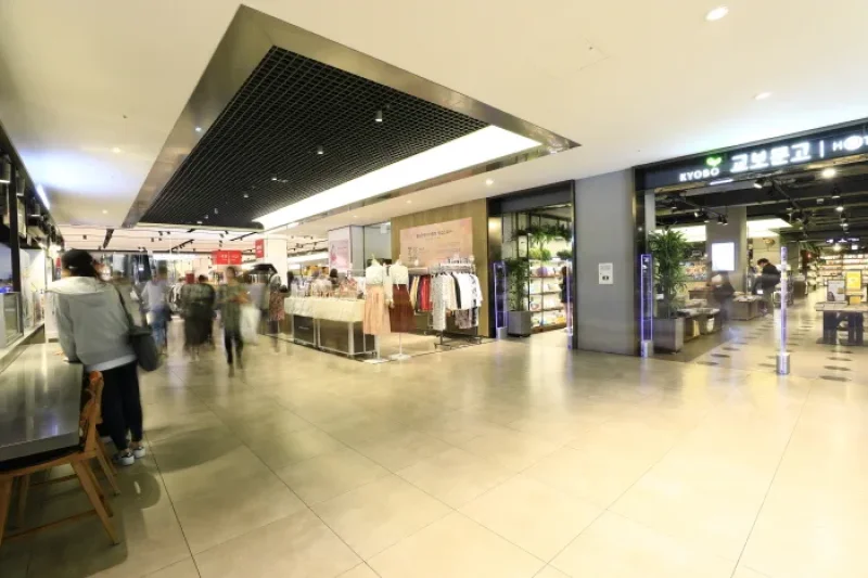 現代城市名牌折扣購物中心東大門店[韓國觀光品質認證/Korea Quality]현대시티아울렛 동대문점 [한국관광 품질인증/Korea Quality] (14/16)