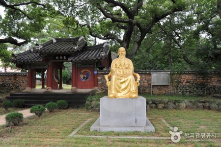 谷城檀君殿(곡성 단군전)