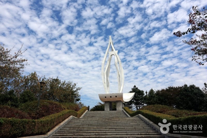 月明公園 (1/5)
