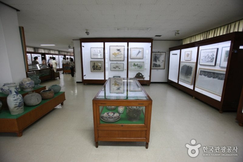 南農紀念館(남농기념관)