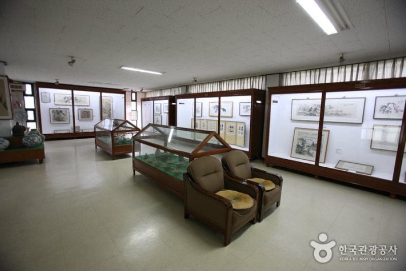 南農紀念館(남농기념관)
