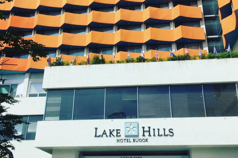 釜谷Lakehills Golftel