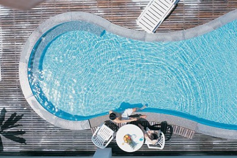 釜谷Lakehills Golftel