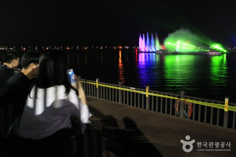 海上水舞噴泉(춤추는 바다분수)