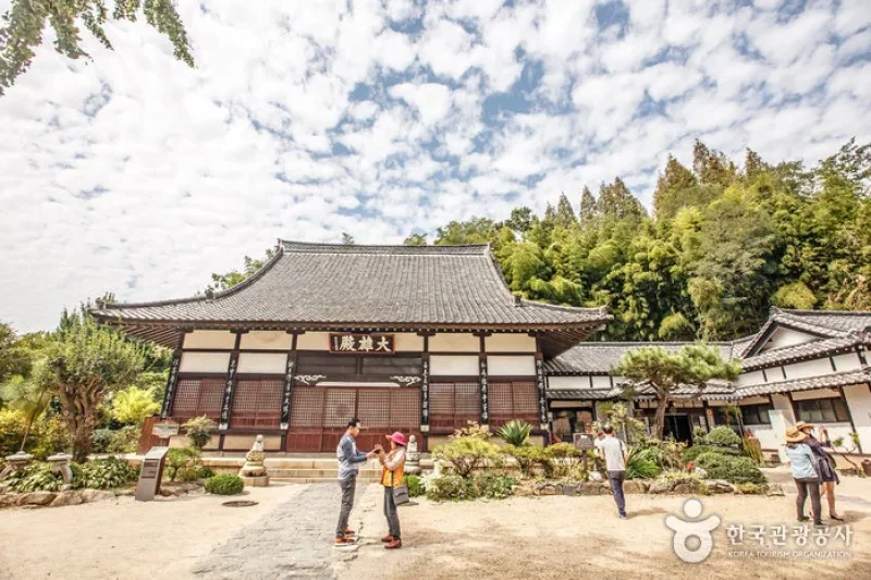 東國寺