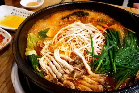 盛京手工餃子火鍋專門店 鐘路(성경만두요리전문점 종로)
