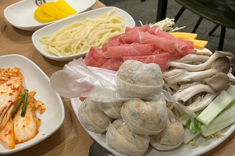 盛京手工餃子火鍋專門店 鐘路(성경만두요리전문점 종로) (3/8)