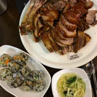 弘大刀削麵和豬蹄 釜山西麵（홍대칼국수와족발 부산서면）