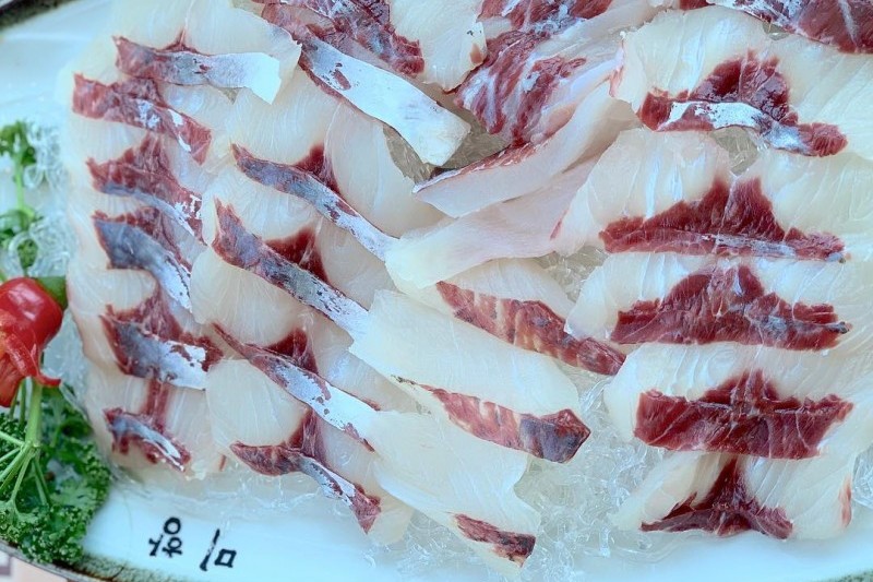 美港生魚片店 