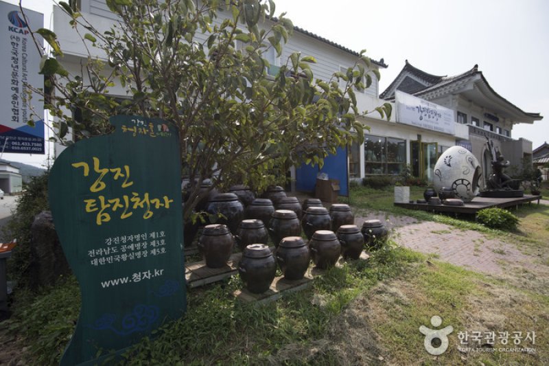 康津耽津青瓷[韓國觀光品質認證/Korea Quality]강진탐진청자 [한국관광 품질인증/Korea Quality] (3/12)