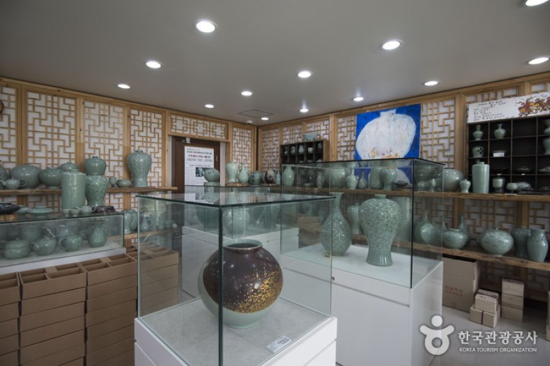 康津耽津青瓷[韓國觀光品質認證/Korea Quality]강진탐진청자 [한국관광 품질인증/Korea Quality] (5/12)
