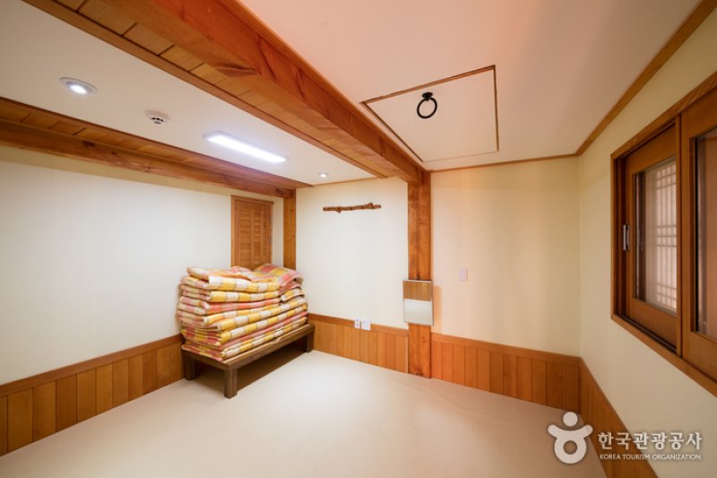 南香齋韓屋體驗[韓國觀光品質認證/Korea Quality]남향재한옥체험[한국관광 품질인증/Korea Quality] (2/31)