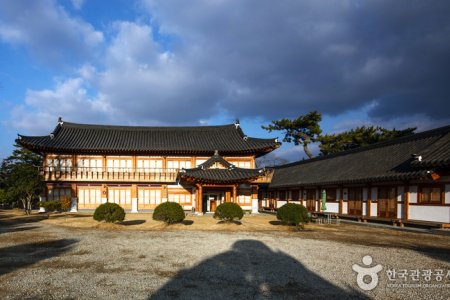 南香齋韓屋體驗[韓國觀光品質認證/Korea Quality]남향재한옥체험[한국관광 품질인증/Korea Quality]