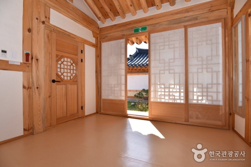 東海韓屋東安齋 [韓國觀光品質認證/Korea Quality]동해한옥 동안재 [한국관광 품질인증/Korea Quality]