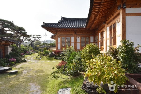 清宮韓屋[韓國觀光品質認證/Korea Quality]청공한옥 [한국관광 품질인증/Korea Quality]