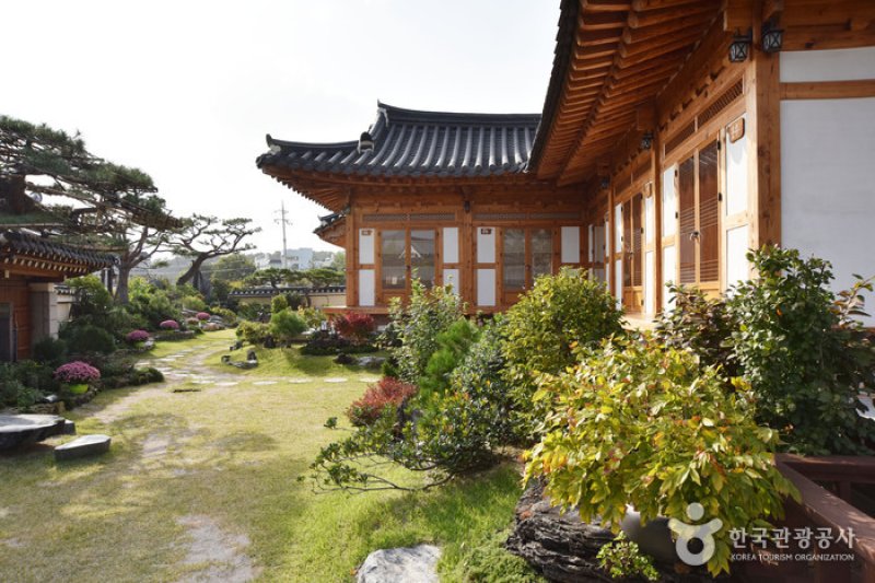 清宮韓屋[韓國觀光品質認證/Korea Quality]청공한옥 [한국관광 품질인증/Korea Quality]