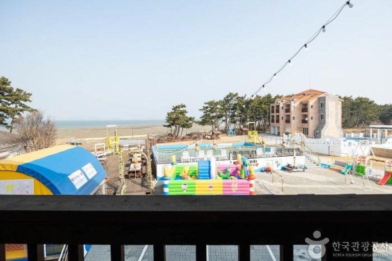Another Beach [韓國觀光品質認證/Korea Quality] / 어나더비치 [한국관광 품질인증/Korea Quality] (2/22)