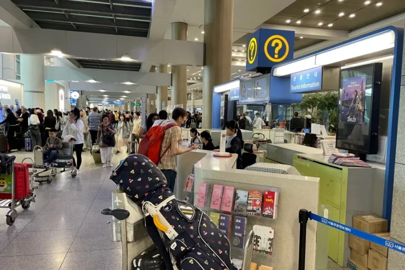 仁川國際機場旅遊服務台(第一航站樓西邊） (6/7)