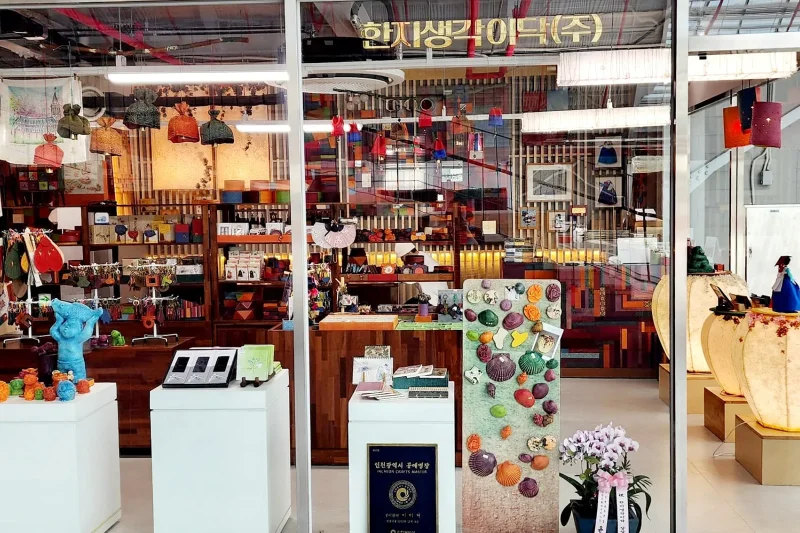 韓紙想法 LeeDak 畫廊 仁川Sangsang Platform店 (15/37)