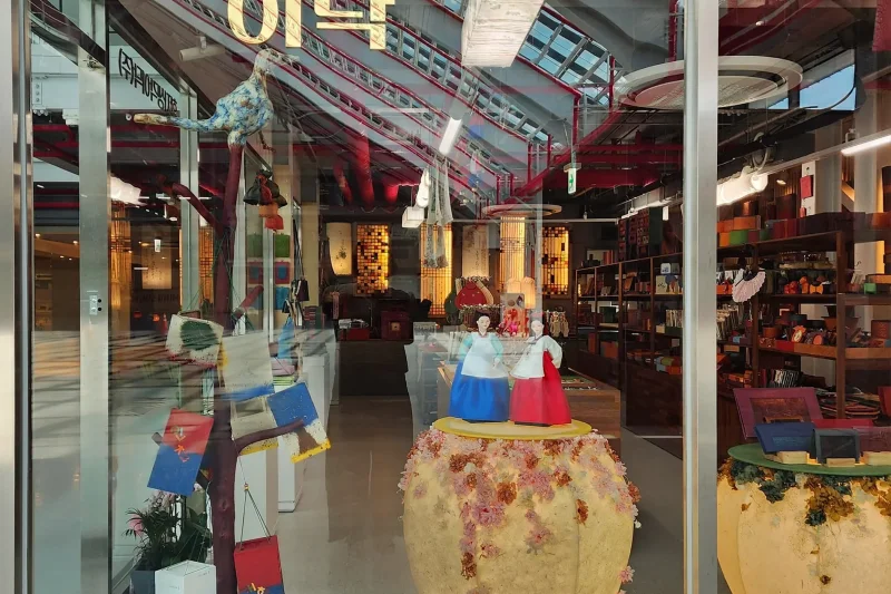 韓紙想法 LeeDak 畫廊 仁川Sangsang Platform店 (16/37)