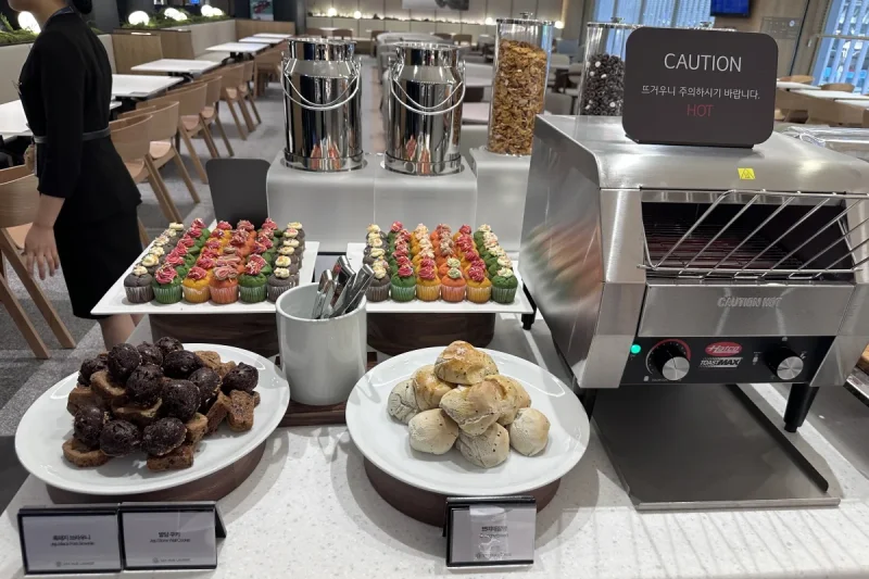 圃美多 Sky Hub Lounge 仁川國際機場店 (11/33)