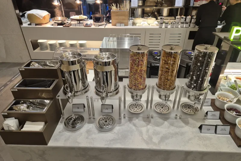 圃美多 Sky Hub Lounge 仁川國際機場店 (29/33)