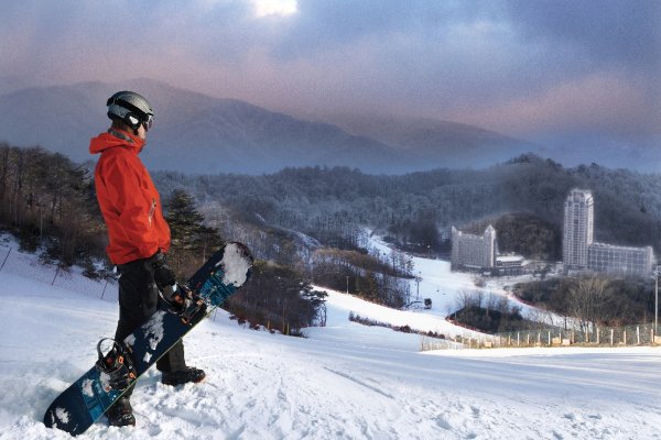鳳凰公園滑雪場（Phoenix Park Ski Resort）