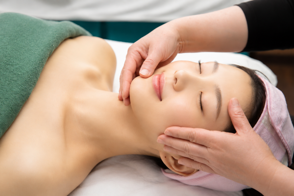 明洞Dream Esthe身體按摩與韓式美容面部護理